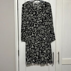 Perfect Casual Dress! Size L